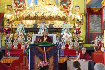 Dzietsün Khandro Rinpocze [Jetsün Khandro Rinpoche]