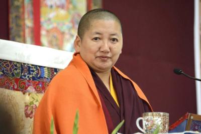 Dzietsün Khandro Rinpocze [Jetsün Khandro Rinpoche]