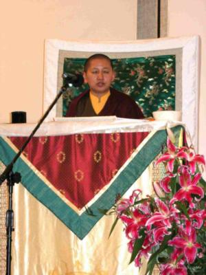 Dzietsün Khandro Rinpocze [Jetsün Khandro Rinpoche]