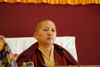 Dzietsün Khandro Rinpocze [Jetsün Khandro Rinpoche]